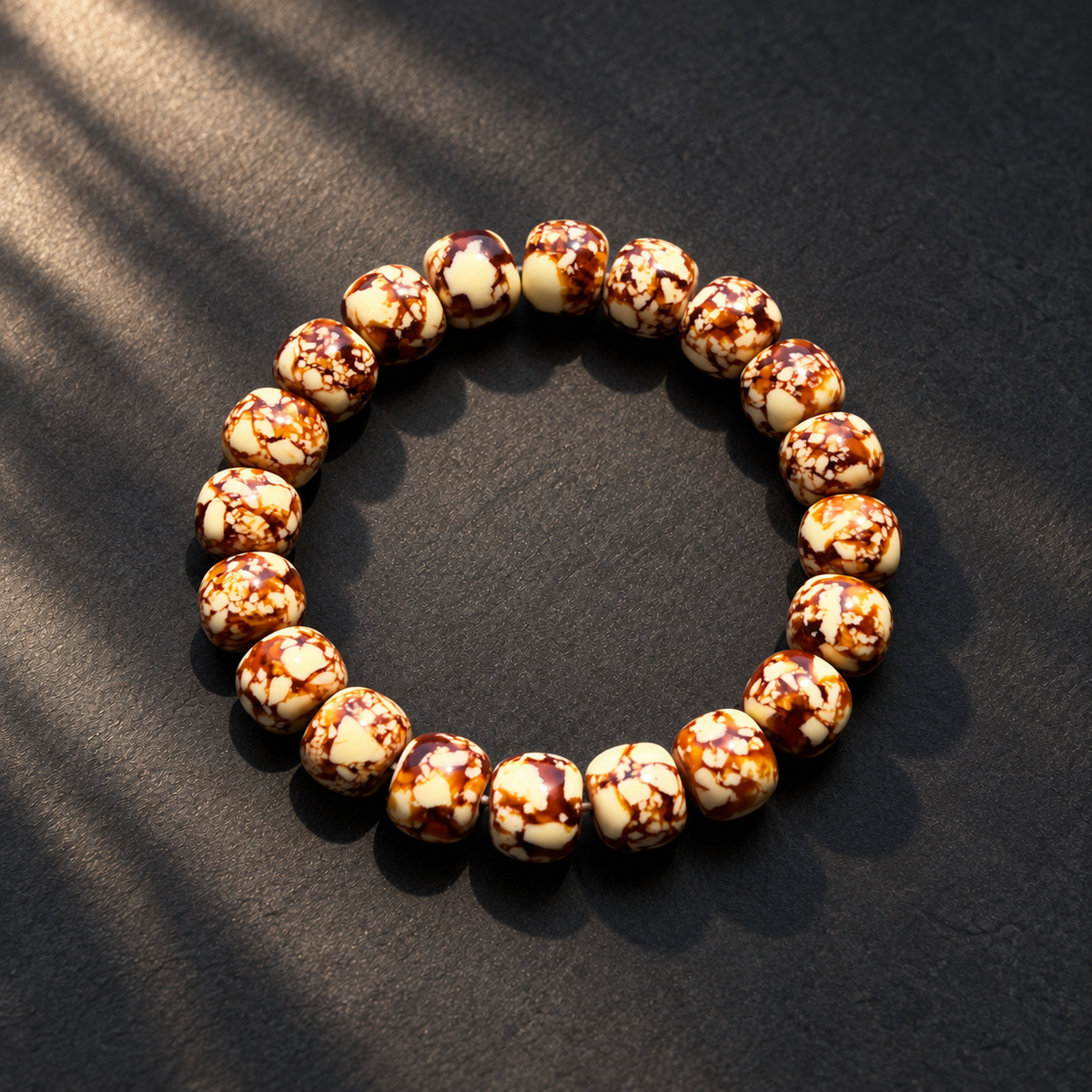 Caramel Vein Resin Rondelle Bracelet